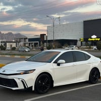 كامري SE+ • ٢٠٢٥ • ٥٠٠٠ كم