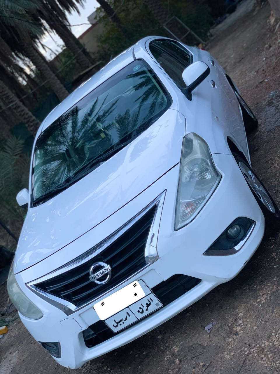 🚗 للبيع: نيسان صني 2019 - وردة مال الله
يا الله، خير من يستفتح به..
أخواني وأهلي، عندي هالسيارة "نيسان صني" موديل 2019، نظيفة وحلوة ومال بيت. السيارة مو بس حديد، لا والله، هاي رفيقة درب ومعدلة.
📝 مواصفات السيارة:
• الموديل: 2019.
• الرقم: أربيل (أصولية ونظيفة).
• المحرك: خير من الله، كير ومحرك "شرط الفحص" وناعم مثل الحرير.
• التبريد: ثلج، ينسيك حرّ تموز وآب.
• الداخل: نظيف وجديد، لا شخط ولا خلع.
• البدي: [سليم فقط بارد بالباب]، والسيارة كشرها يلمع.
💡 ليش تشتريها؟
السيارة اقتصادية حيل، تشم البنزين"، وتتحمل طرقنا وحفرنا. سيارة مال كسبة ومال عائلة، دك سلف وتوكل لوين ما تريد، ما تگول "أخ".
السعر: 100 ورقه وبيها مجال للطيبين
العنوان : نجف عباسيه
للتواصل : ***********
