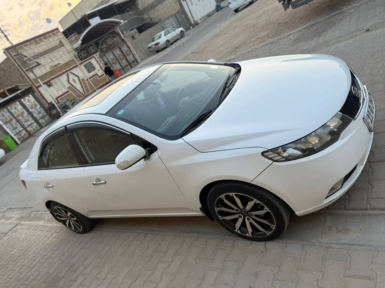 سيراتو 2010 كفاله عامة 1/1 فول
بصمه كشنات جلد تدفئه بسمي بغداد مداوم ثاني يوم
تواصل على رقم هذا راعي السياره [[***********]]
سعرهة 123 وبيه مجال مكاني نجف شارع المثنى
