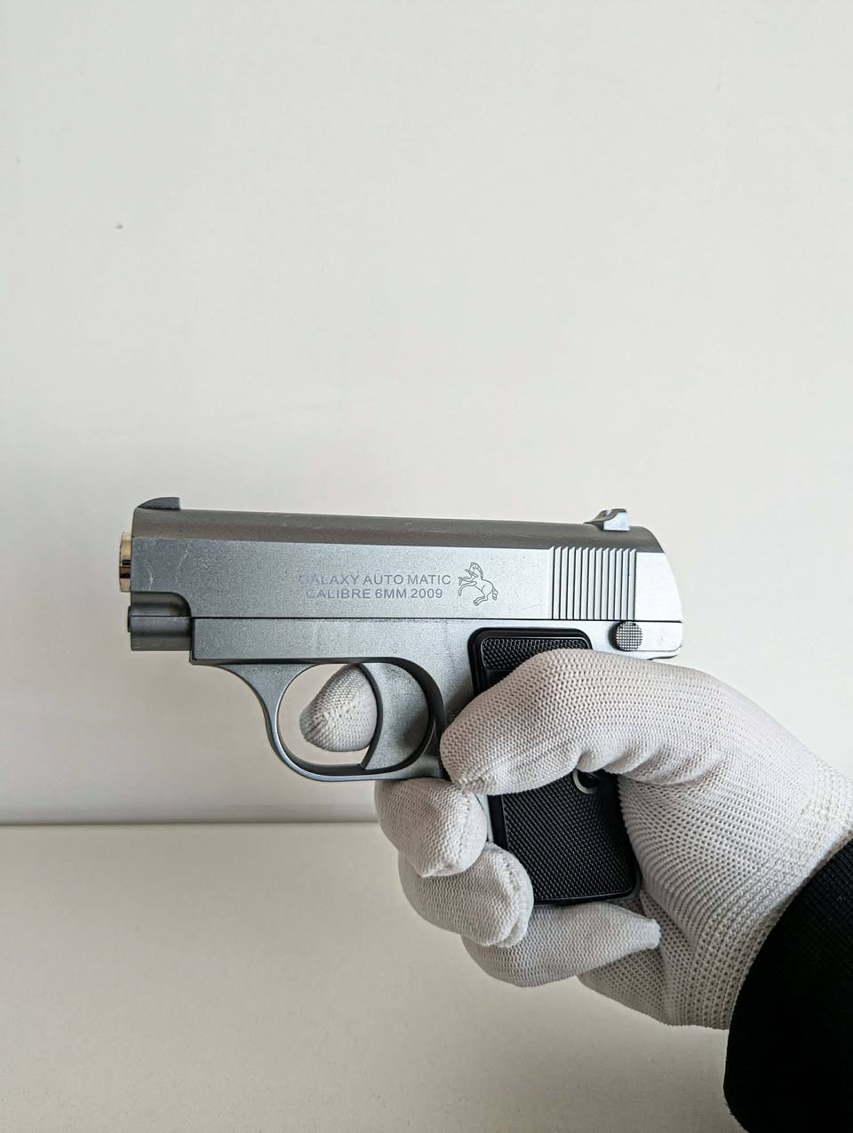 متوفر قطعتين للبيع الخارج بلاستك السبطانة معدن شكله يشبه الحقيقي يضرب صجم بلاستك

القطعتين عليهن عرض سعرهن 30 الف و توصيل مجاني لأي مكان بالعراق مع قطعة مsدس هدية


**إذا كنت صاحب هذا الإعلان وتريد حذفه لأي سبب، رجاءا أرسل رسالة إلى الدعم الفني**