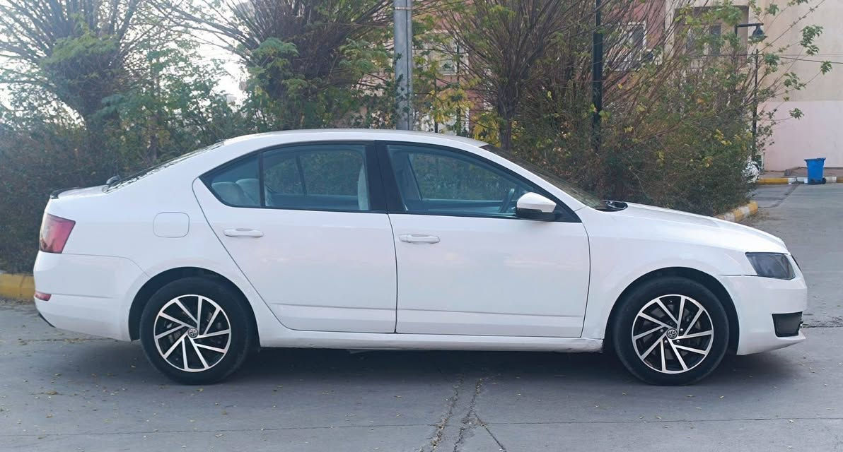 سکۆدامۆدێل2014تۆماتیک مە کینە 20تۆڕبۆ        بێدە عمولێدراو بۆیاخسۆنە رە کە یم داناوە  بێناوگرتن هە موگیانی بە شە رت ڕە قە م سلێمانی  تە حویل و غە رامە وگێڕومە کینە بە شە رت چرکە لە گیانی نیە دینارێک مە سرە فی نیە توندوتۆڵ  6وە رە قە غە رامە ی لە سە رە دوای مە عمە لە ئە یگێڕمە وە  سعری 78 گە ڵاویە کتۆزمە عمە لە گۆڕینە وە ناکە م جوابی کۆمێنت نادە مە وە           مشتە ریت تە لە فونبکە لە سلێمانیم        ***********__*********** السليمانية, العراق
