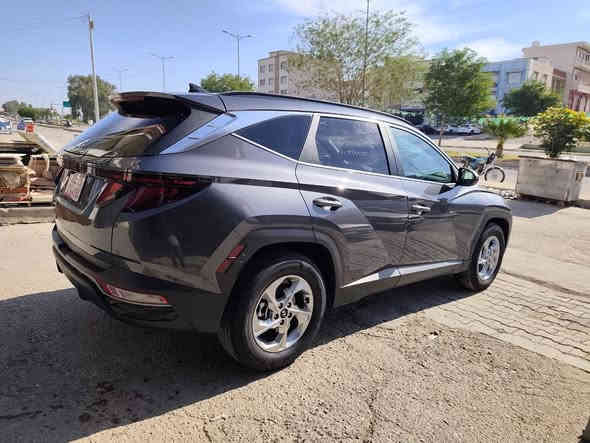 🧿بـــســم الـــلـــه مـــاشــاء الــلــه🧿

ملاحظة:- مـتـوفـرة ســيارات داخــل الـصـفحــة

سيارة وارد الامريكي

هيونداي توسان SEL 2024

موديل : 2024 
الصنف :  SEL
سعة المحرك : 2.5 GDi مع كير 8 نمر
 
الوارد : وارد امريكا (سيارة بدون صبغ فقط جاملغ مفتوح ومسدود نفسه )

رقم الشاصي : موجود ويالصور

اللون الخارجي : نفطي
اللون الداخلي : قماش اسود
قراءة العداد : 20 الف ميل 
الرقم : بدون رقم تترقم محافظات شماليه فقط

الاضافات
دفع رباعي 4*4 (HTRAC)
-بصمه تشغيل
-بصمه ابواب
-تشغيل عن بعد
-شاحن واير ليس
-صندوق كهرباء 
-رادار امامي قياده اليه
- نظام مساعدة عدم الانحراف عن الطريق 
-نظام carplay 
- شاشة وسطية كبيره 
- نظام النقطة العمياء ( حساس مرايا جانبيه)
- هاند بريك بصمة 
-اوتو هولد
-نظام توقف تلقائي عند الرجوع
 - كاميرة خلفية بدقة عالية 
 - نوع المقاعد: كهربائي  - تدفئة 
- المصابيح:  زينون - إضاءة ليد- ليزر
والعديد من الاضافات الاخرى 
أتصال / *********** او. ***********

السعر / الطلب في التعليقات ستصلك رسالة فورية
___________________________________
السيارة اعلان ممول غير تابعه للصفحة ونحن ليس لدينا علاقة في تحديد السعر 
 وغير مسؤولين عن الاتفاق الذي يحدث بين البائع والمشتري 
مع تمنياتنا للطرفين بالتوفيق 🌷
