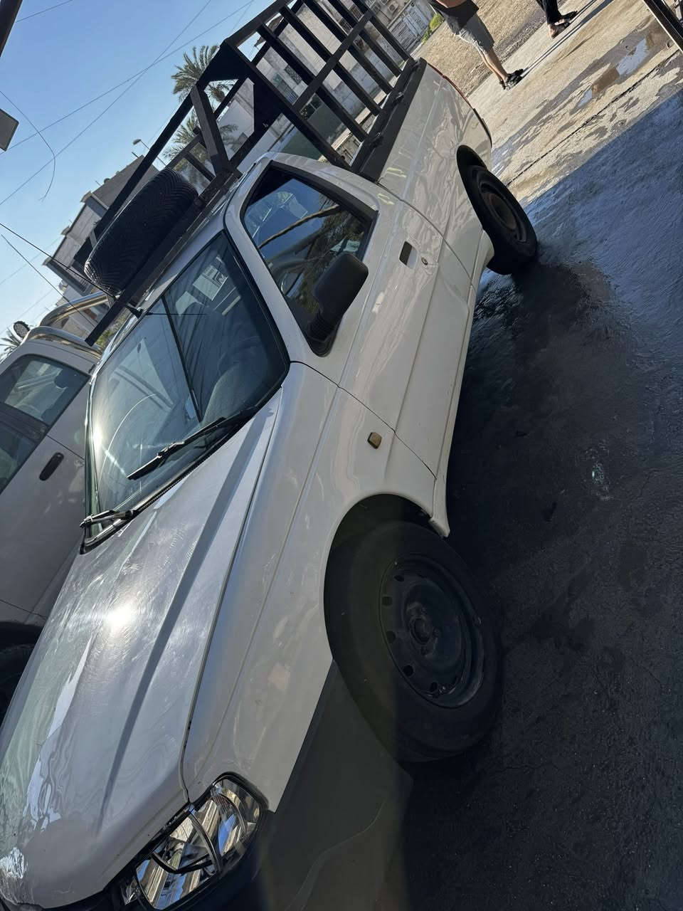 سلام عليكم اخوان
سيارة حمل اريدو للبيع 2016 
سيارة جاهزه من كلشي مابيه اي نقص فقط طخة بل بنيد ومصلح عل بارد والباقي كله جاهز مكفولة السيارة بأسمي ثاني يوم التحويل ***********
