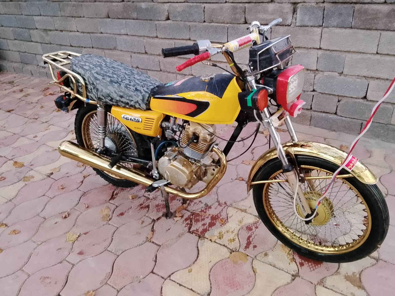 سلام عليكم دراجه نامه برو ناشاط فول مانقصه كلشي مكان بيجي شعندك مروس نزل حسب قناعه ***********
