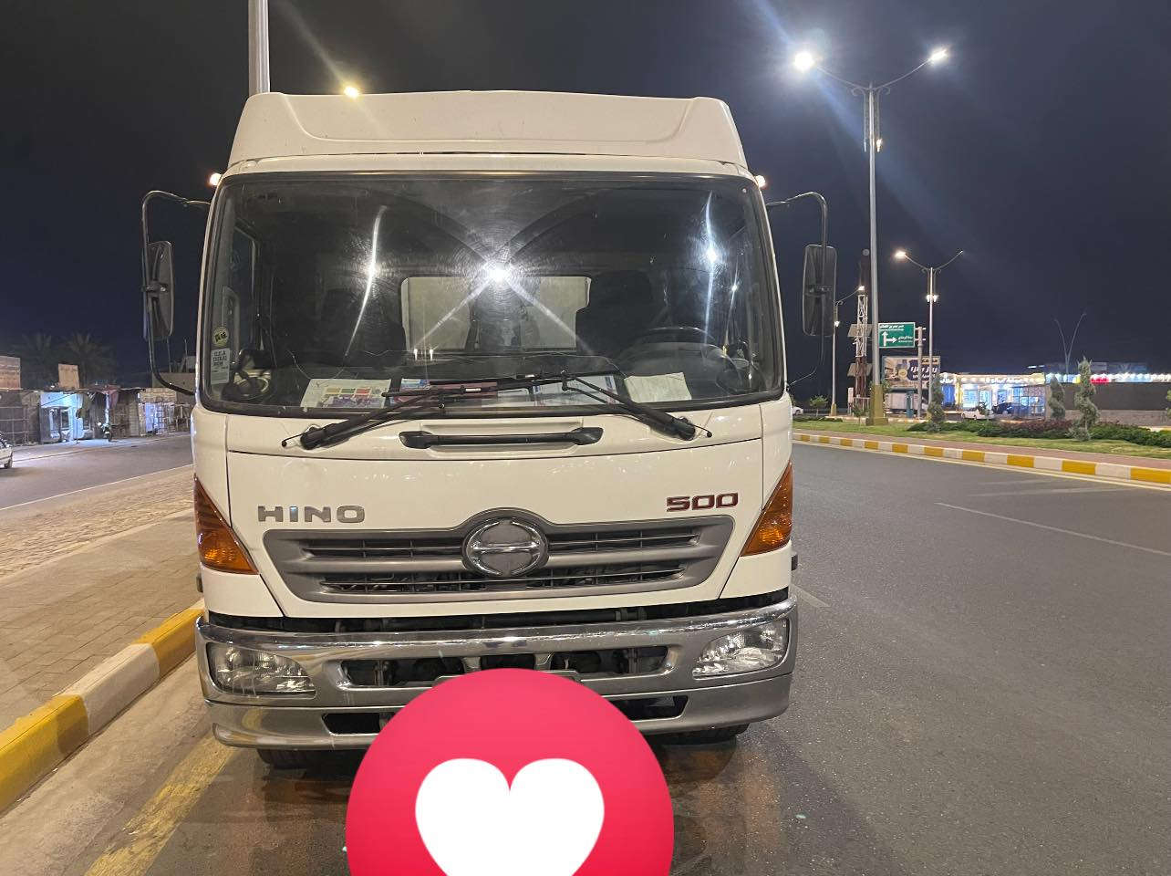 البيع هينو شيطان 8 برقي فحل 
يسر بلد كرين 4 سليت مخالف حديث 
شاصي عريض الخير 
رقم بصره بسمي تحويل ثاني يوم 
2014 

تبريد تدفه شغال 
سياره جديده 
***********
