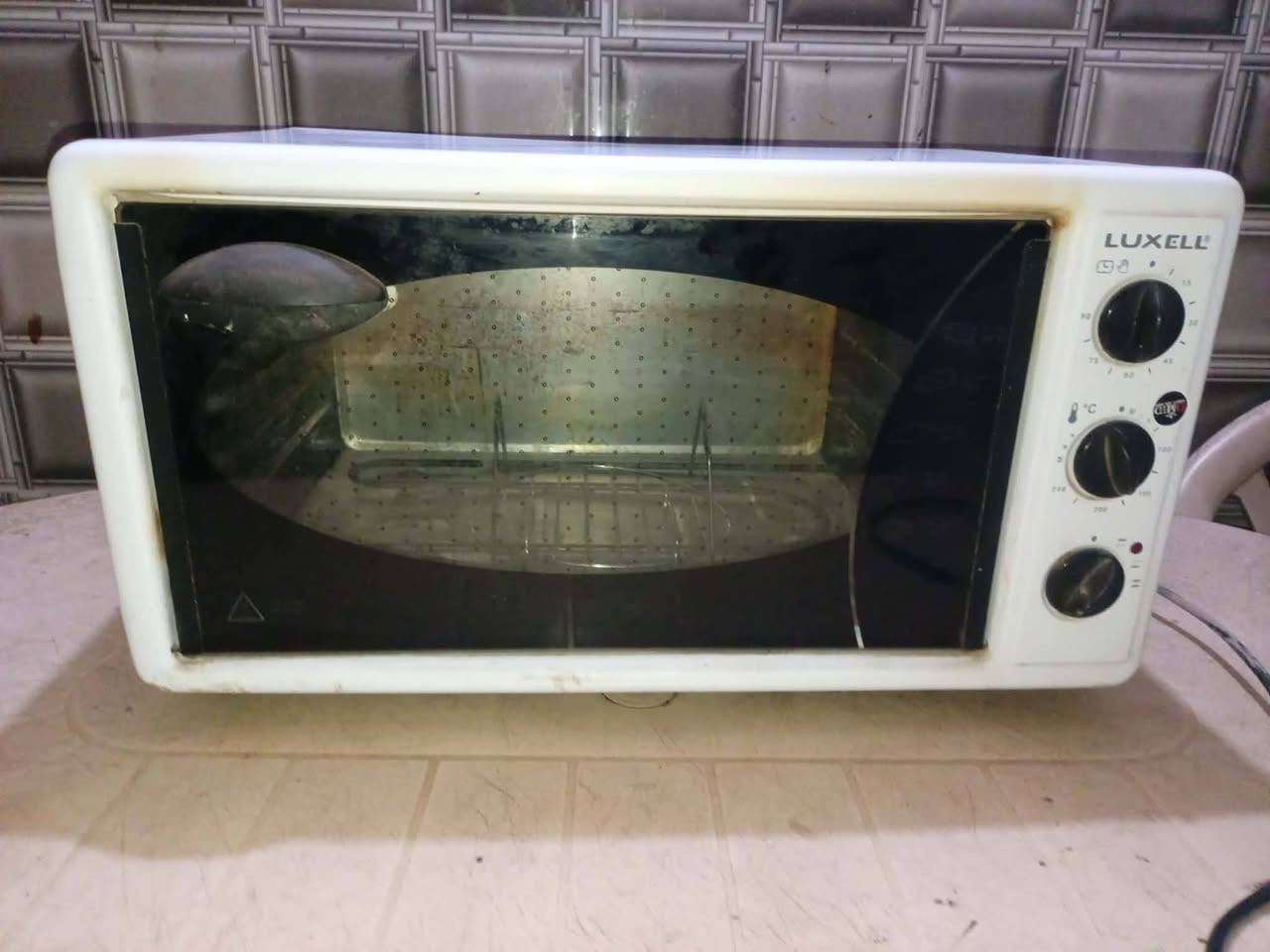 سلام عليكم اوفن مستعمل مرة وحدة البيع 30 وبي مجال


**إذا كنت صاحب هذا الإعلان وتريد حذفه لأي سبب، رجاءا أرسل رسالة إلى الدعم الفني**