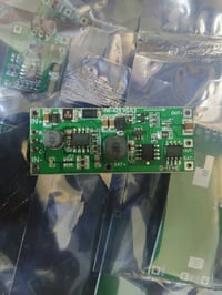 متوفر • إلكترونيات • إكسسوارات