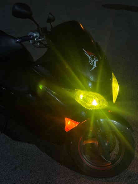 سلام عليكم ورحمة الله وبركاته 
فورزه 09 كرستال النظافة ميحتاج اسولف كدامك
مكفولة كفالة عامة ماشية 70 الف جاهزة 
السعر مليون و 250 وبيها مجال للشراي لا تقرنها بالتعبانه التواصل خاص او 
***********
‏***********
