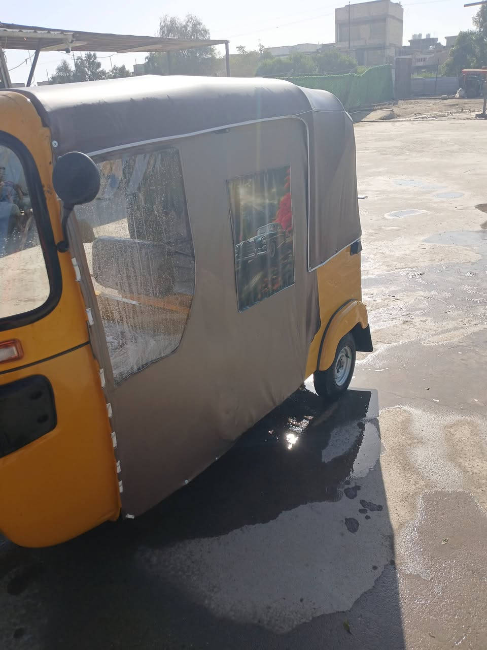 تكتك موديل ٢٠ مرقم بغداد نضيفه كلش السعر 7 مليون وبيه مجال بسيط+9647765728753
