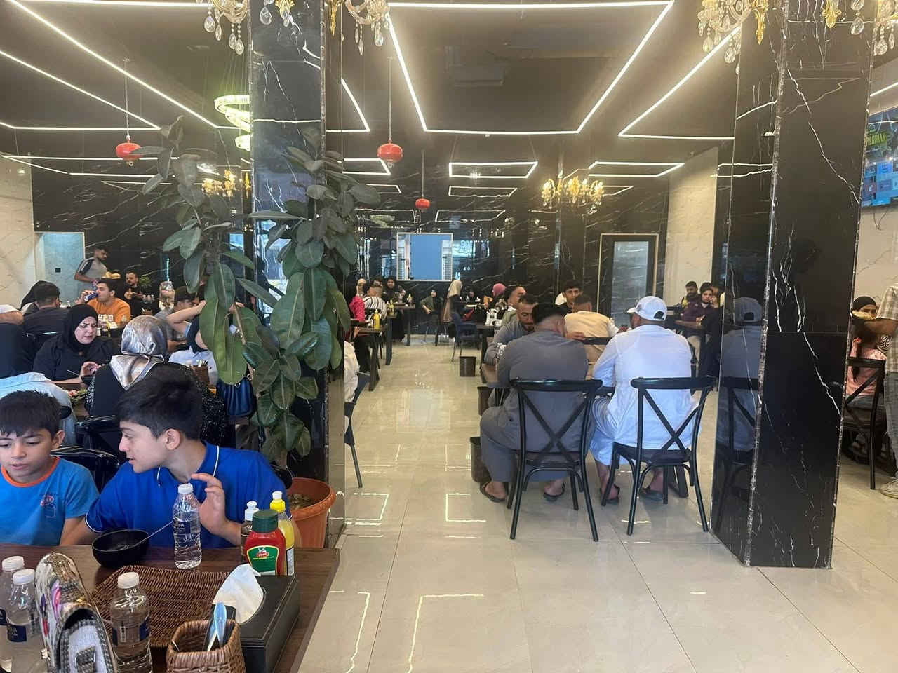 برنامج سياحي وتاريخي إلى أم الربيعين – الموصل 🏛️✨
(( كونوا مع حملة العقيلة  ستجدون الافضل  ))
🪬🧿🪬🧿🪬🧿🪬🧿🪬🧿🪬🧿🪬🧿
سارعوا بالحجز ويانه وعيشوا أجواء التاريخ والجمال والطبيعة برحلة مميزة تجمع بين عبق الماضي وروعة الحاضر 🌿🕌
🎖🎖🎖🎖🎖🎖🎖🎖🎖🎖
📍 برنامج الرحلة : ٢ يوم  - ١ ليله 
🗓 موعد الرحلة : الخميس 
📆  المصادف 21\5\2026 
↩️ العوده يوم الجمعة ليلأ 
✨️✨️✨️✨️✨️✨️✨️✨️✨️✨️✨️
💰 سعر الشخص : ٤٠  ألف دينار فقط
🎗🎗🎗🎗🎗🎗🎗🎗🎗🎗🎗
🔸 برنامجنا يشمل زيارة :
🌲 الغابات والأجواء الطبيعية
🕌 جامع النوري والمنارة الحدباء
🕋 جامع النبي يونس (ع)
🛍️ سوق باب السراي
🌆 حمام العليل 
🏘️ الموصل القديمة وأزقتها التراثية
🚤 جولة نهرية ممتعة (اختياري ) 
🏛️ مدينة الحضر الأثرية (اختياري)
♨️ مطعم ابو جنة 
🏘 مطعم عمر النقاش 
:::::::::::::::::----------:::::::::::::::::::::
🔥 رحلة تجمع بين الراحة، التراث، الأسواق الشعبية والأماكن التاريخية بأجواء شبابية وعائلية مميزة ✨
الرحلة تشمل ↪️
🔸 النقل 
🔸 السكن ١ ليالي
🔸 الجولات السياحية ضمن البرنامج 
🔸  الرحلة لاتشمل البرنامج الاختياري

📞 للحجز والاستفسار : ***********
مراسلة الواتساب / ***********
🚍 احجزوا المقاعد محدودة 
رحلة موصلية ممتعة نتمناها لكم
