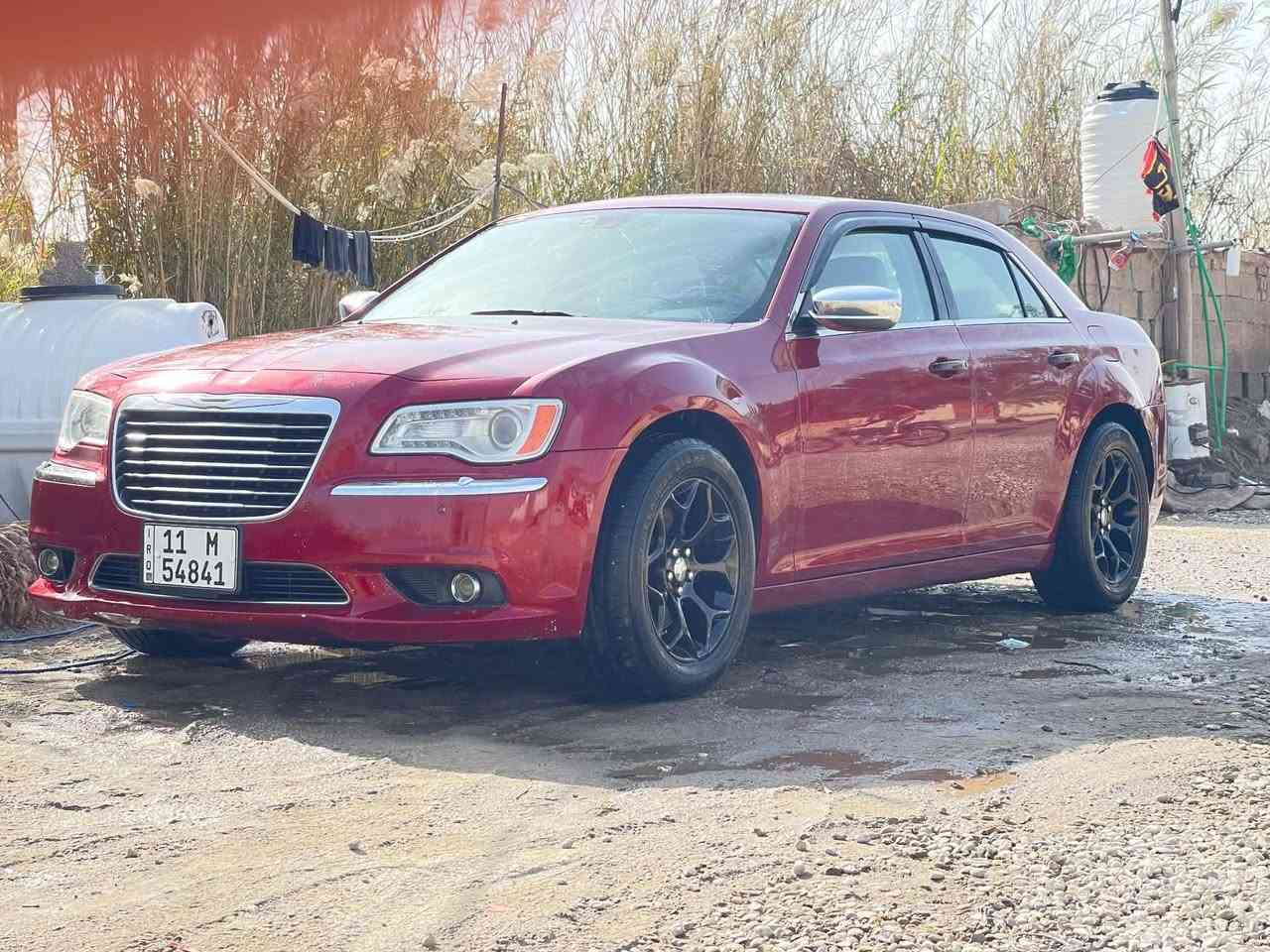 السلام عليكم
أوباما 14 فور ويل وملغي شاد كير تو ويل 
رقم بغداد أنكليزي 
سيارة جاهزة مابيها نقص 
حداديه تخم تاير كله جديد 
حادثها جاملغ امامي+ بنيد تبديل بدون صبغ 
السعر. 165 وبيها مجال
مكاني كوت الاحرار 
اتصال. ***********
