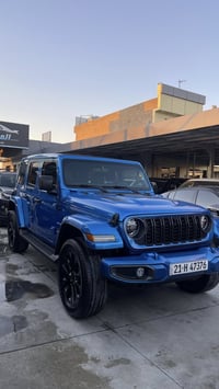 Jeep wrangler  sahara 4xe 2023 full  جێب سەحارا  پلەگین هایبرێد  4xe 2...