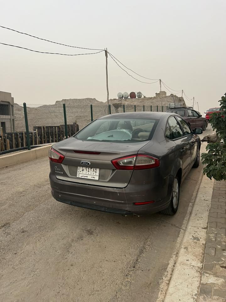 فورد مونديو ٢٠١١ رقم بغداد باسمي كير اوتو وعادي محرك خير من الله حداديه امامي وخلف السياره معمر جديد وارد الماني شركة نيفا صبغ قطعتين اثر جراد السعر ٥٥ بي مجال بسيط مكاني كركوك تجي تفحص بيدك رقم مبايل ***********

