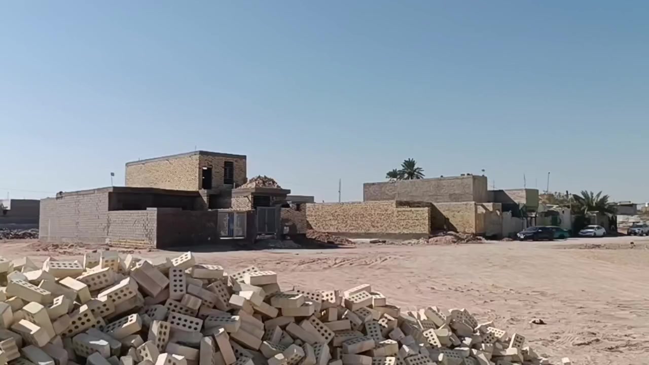 السلام عليكم ورحمة الله وبركاته
عرصه 200 متر للبيع بشارع المعمل بمنطقة الكريشات مقابيل جامع الطرفي قريبه ع الشارع يتوفر كل الخدمات يمهاا كهرباء مولد ابي ماي باب البيت للستفسار ***********
