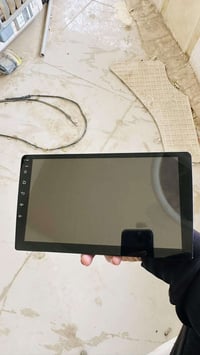 شاشة آيباد • للسيارة • مستعملة أسبوع