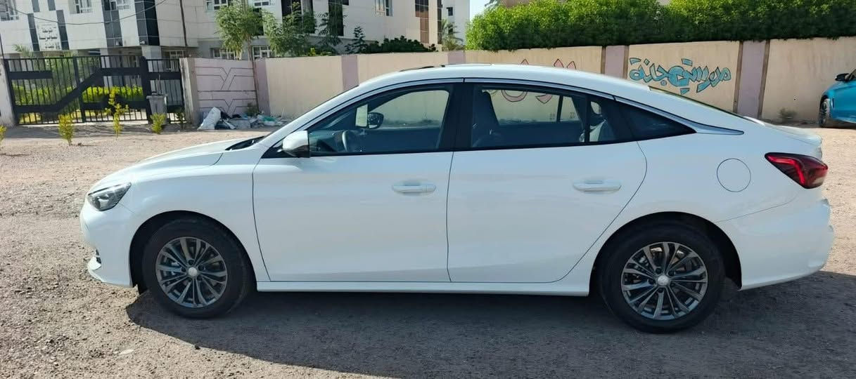 السلام عليكم
MG gt 2025
كفالة عامة عدا شخوط بالدعامية ماشية 29 
مواصفات السيارة فول 
تشغيل بصمة فتح ابواب وصندوك 🫆🫆
مقاعد. جلد 💺
شاشه بلادية اصلية تحكم بالسيارة كامل 🖥️
اربع كامرات 360 درجة 📷
شاشه عداد دجيتال 🖥️
حساسات خلفية اصلية ⚠️
فتحة سقف 🪟
اشاير بالمري 🪞
المري شفط 🚥
تحكم ستيرن 🎛️
كروز سرعة ⏫⏬
تبريد قطعتين ❄️
هاند بريك  دكمة  🔤
لايت اوتو زينون 💡💡
اوتو هولد ✋🛑
ويل كب بلاك ١٦ 🛞🛞
السعر 118 ورقة وبيها مجال بسيط 💵💸
مكان السيارة نجف 
رقم اربيل
تريد تحويل او وكاله مضمون
***********
