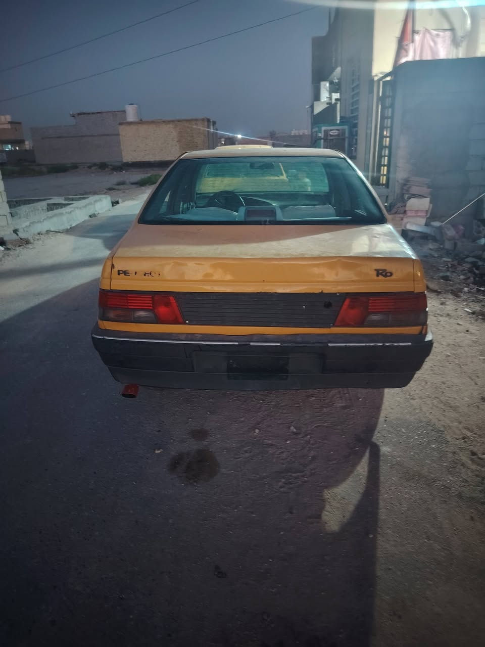 لبيع بيجو روه مديل 9مكينه وكير خير من الله حداديه نيفه سعر 800لف سياره بيعه كوم حديد رقم لوره ضيع لستفسار هتف مكاني كربلاء ***********
