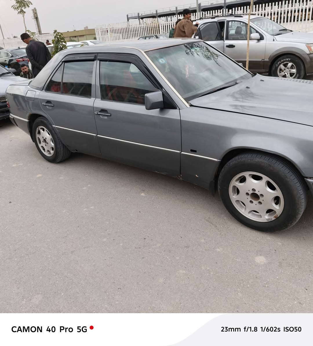 سلام عليكم اخوان. بيع او مراوس حسب القناعة مارسدس موديل 88 باسمي سيارة جاهزة محور vvt گير ومكينة مكفولات. حدادية تخم تاير كهربائيات شغاله نقص تبريد فقط وعوزه غاز باقي التفاصيل خاص او الاتصال ***********
