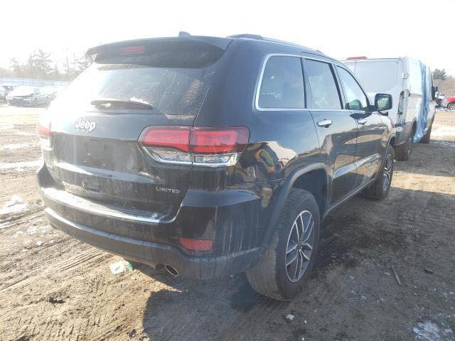 سلام عليكم جيب كراند شيروكي موديل 21 رقم بغداد فول مواصفات لمتد سياره جاهزه صدر وتخم تاير جديد سياره اي نقص مابيها ماشيه 100 الف سياره صور حادث داخل منشور مكلف بالنشر اني رقم صاحب سياره ***********9عنواني بغداد
