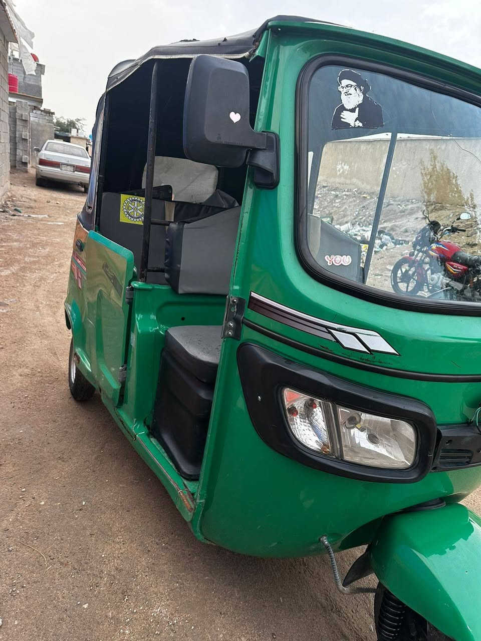 ملاحظه تكتك جانت محجوزه هذا رقمي ***********
