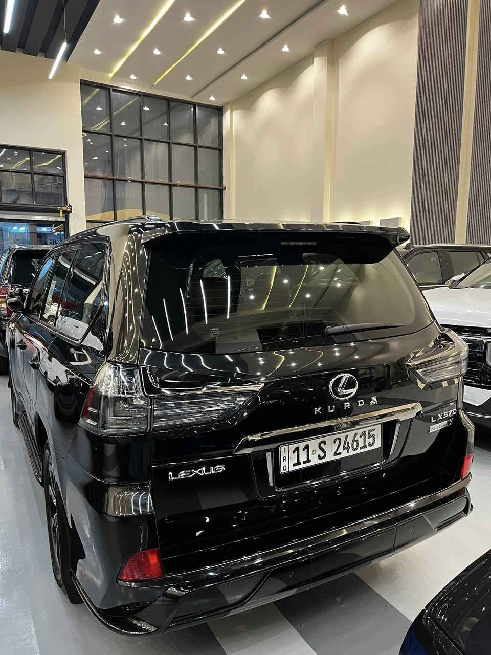 تحيه طيبه … 

نوع / لكزز كورو 
موديل / 2021 
المسافه المقطوعه/  47000km 
السياره مكفوله كفاله عامه مغلفه ppf 

العنوان / بغداد معارض النهظه معرض سيف العاصمه 
الهاتف / ***********
