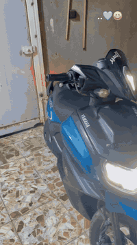 السلام عليكم ZR موديل 2022 
اللون المميز فيروزي 
دهن امزويل 
بانزين محسن تايرات جدد ب 1650 وبيها مجال .🤍

*********** ,
