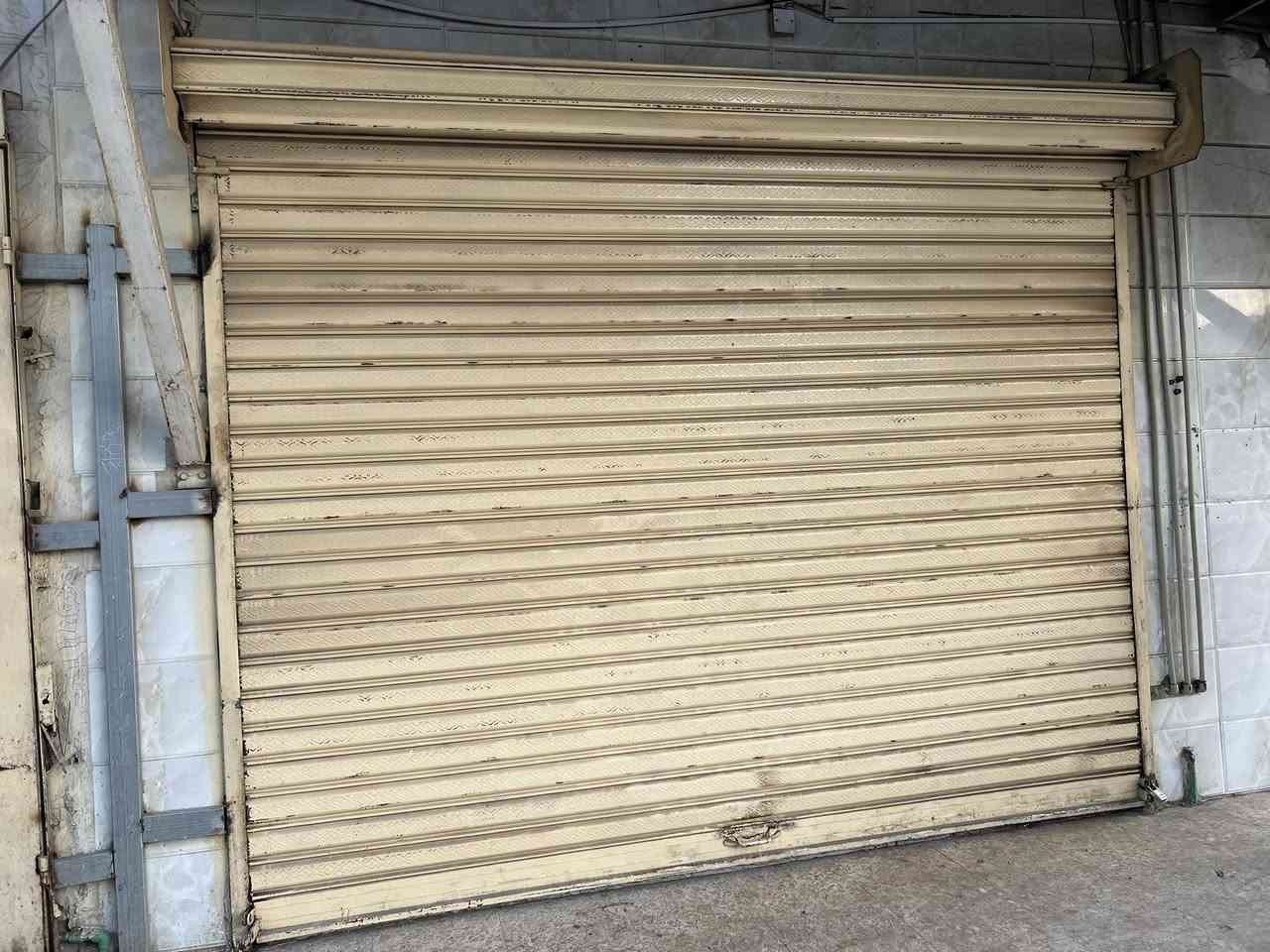 السلام عليكم سقيفه للبيع عدد٣  طول ٤ والعرض ٥ 
بيبان عدد٣  العرض ٣ ونص


**إذا كنت صاحب هذا الإعلان وتريد حذفه لأي سبب، رجاءا أرسل رسالة إلى الدعم الفني**