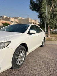 للبيع تيوتا كامري 2013وارد خليجي السياره بيها صبغ قطع والسونار موجود ا...