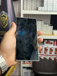 سامسونج S24 الترا • ٥١٢ • شاشة وكالة