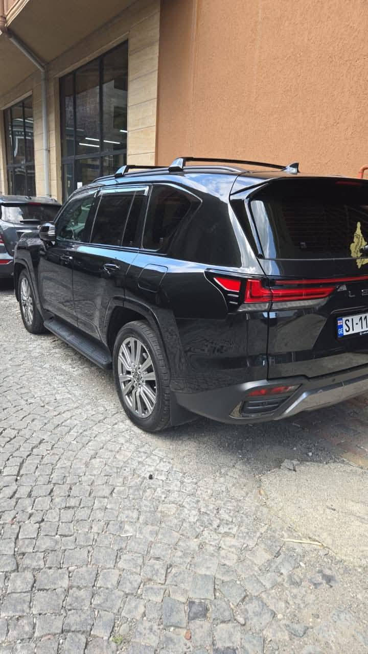 LEXUS LX600 نسخة فائقة الفاخرة vip
السيارة للبيع من جورجيا تبليسي العاصمة الجورجية 🇬🇪 

موديل 2024

محرك 3.5 توين توربو

409🐎

المسافة المقطوعة 28000 كم
المعروضة بالسعر جورجيا 68الف دولار


**إذا كنت صاحب هذا الإعلان وتريد حذفه لأي سبب، رجاءا أرسل رسالة إلى الدعم الفني**