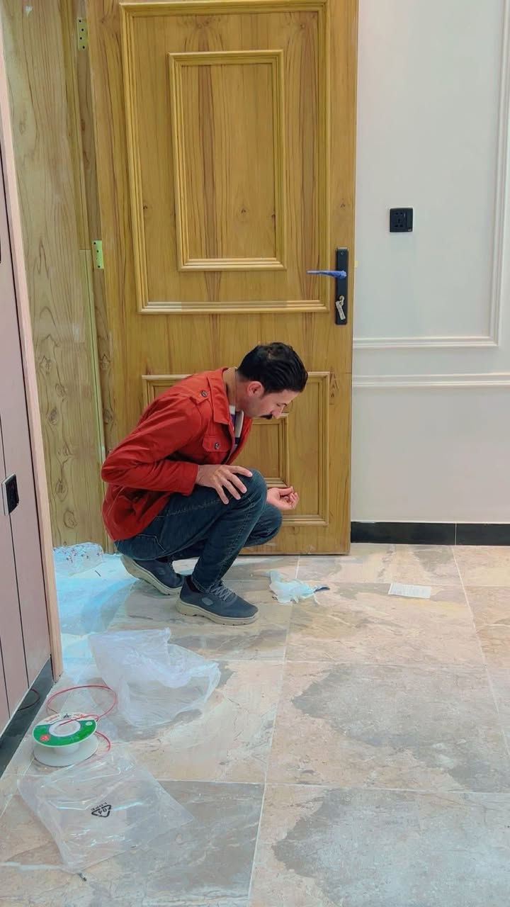 دار للبيع 100م جاهز للسكن 
منطقة باب الحارة الزراعي ***********
