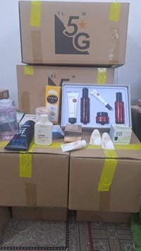 شلعه ٩ كارتون عنايه البشره فول سعر مناسب 07722519285