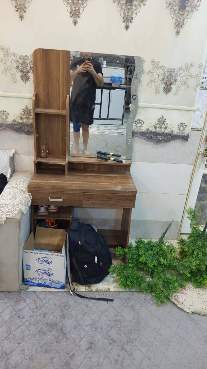 غرفه شبابيه مع كنتور سلايت سعرها 75الف اتصال فقط ***********
