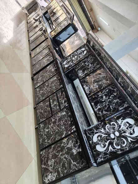 كاونترات المنيوم جديد شغل موصل 
العنوان موصل الجانب الأيمن شارع النبي شيت معرض الإمارات 
*********** واتساب 
*********** موصل
