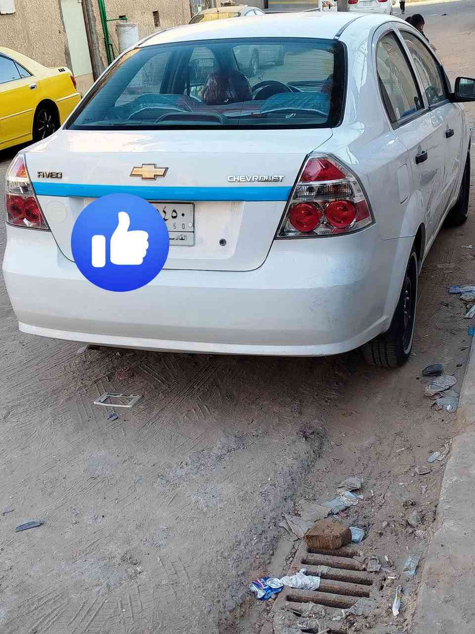 سلام عليكم افيو موديل 2010 محرك مفتوح اوتماتيك جهازه بيه جاملغ
امامي وباب صبغ فقط مكاني نجف رقم 
***********
