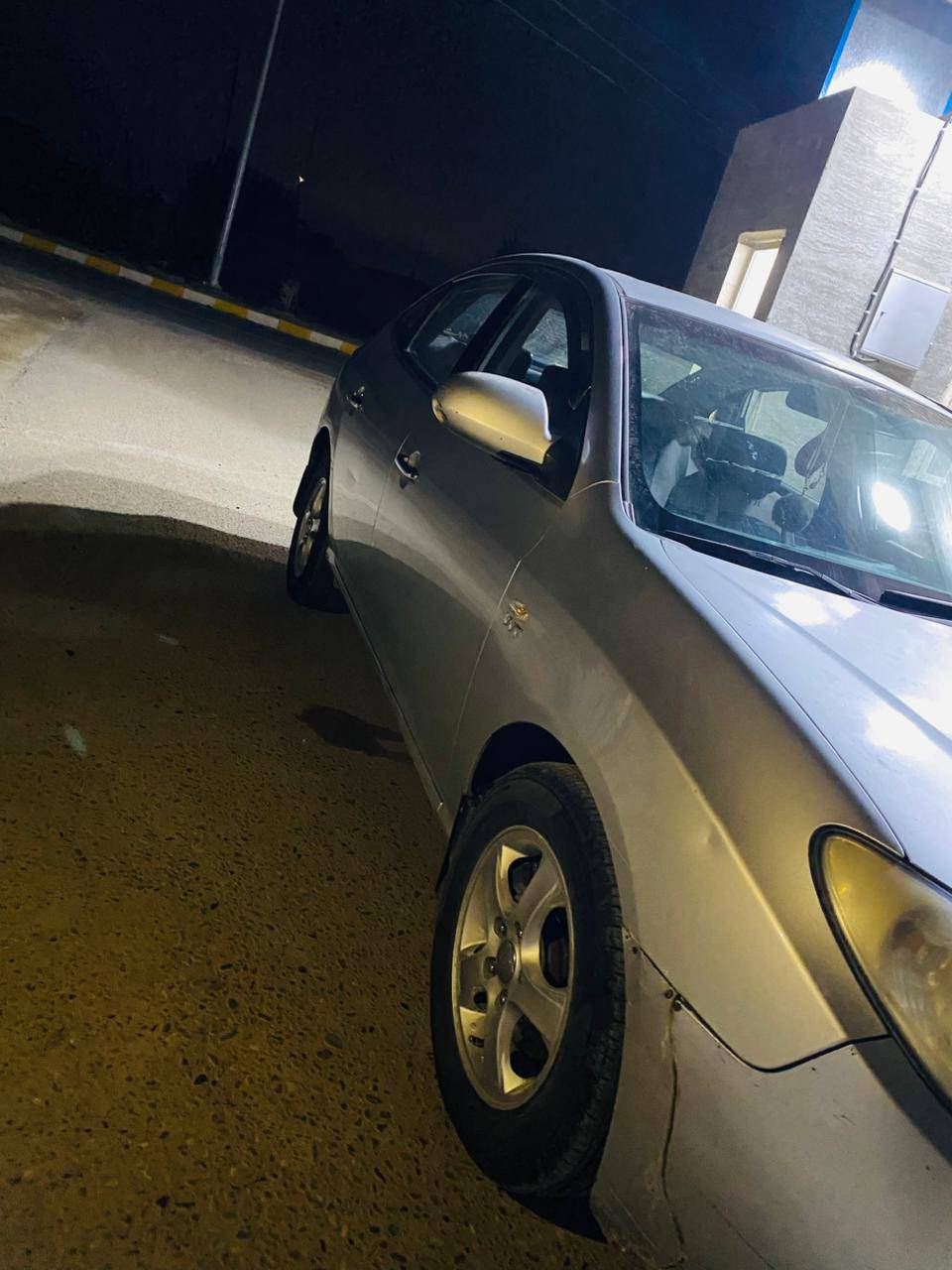 السلام عليكم 
للبيع افانتي موديل 2009 فول مواصفات 
تحكم استيرن مري شفط حساس خلفي فول 
واحد على واحد  قطعه وحده فقط صبغ والباقي 
مكفول من كلشي العنوان صلاح الدين السعر 107
وبيه مجال 
رقم الهاتف ***********
