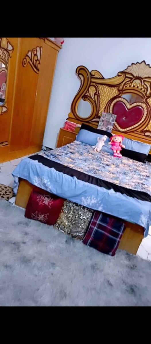 غرفه  نوم صاج  مستعمله نضيفه كلش مابيها اي نقص  للبيع مراسلت الصفحه خاص كوفة, النجف


**إذا كنت صاحب هذا الإعلان وتريد حذفه لأي سبب، رجاءا أرسل رسالة إلى الدعم الفني**