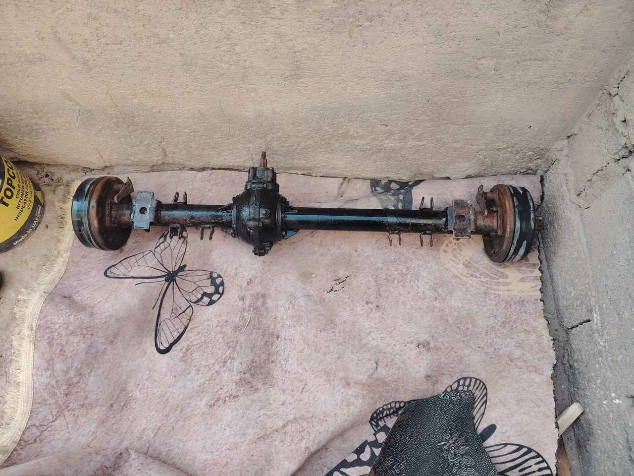 اكسنت كامل للبيع شرط الشغل مكان ناصريه الزناويه. ***********
