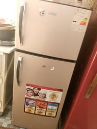 ثلاجه • حجم وسط • غاز خلصان