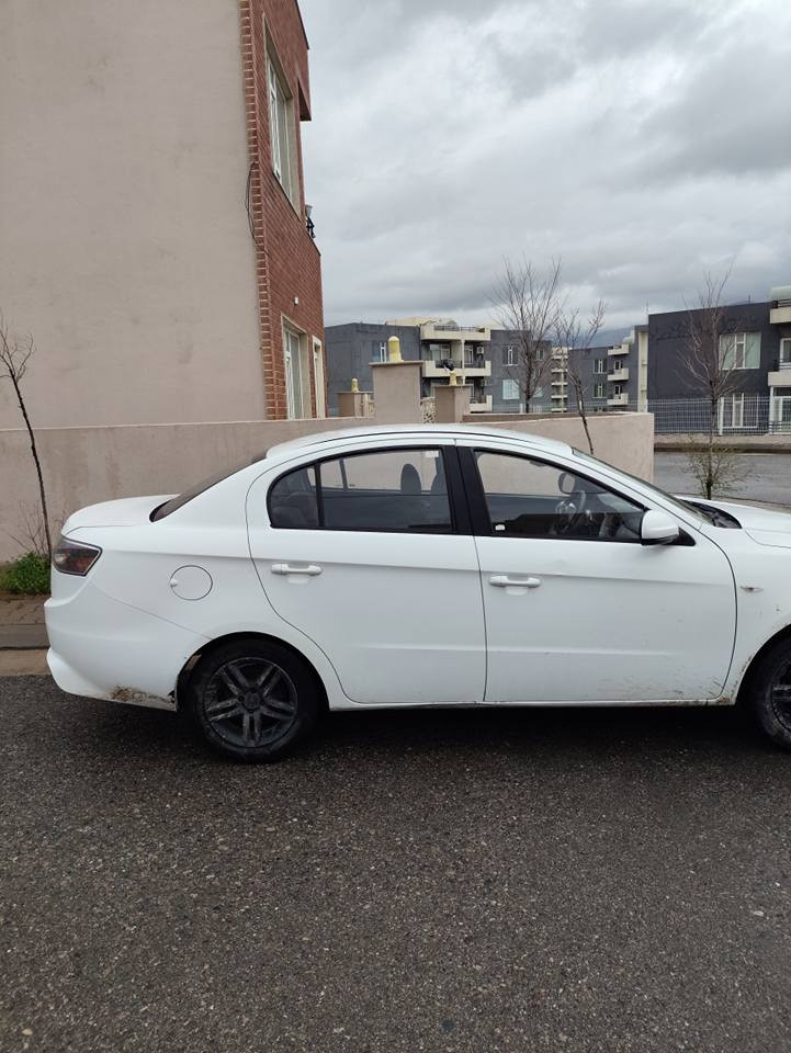 فاو ئۆلی 2013 بێ بۆیاخ گێڕ ئوتوماتیک فول مواسەفات. 147000کم ڕۆشتوە
دوگمەی سپۆرت و ناو بەفری هەیە السليمانية, العراق


**إذا كنت صاحب هذا الإعلان وتريد حذفه لأي سبب، رجاءا أرسل رسالة إلى الدعم الفني**