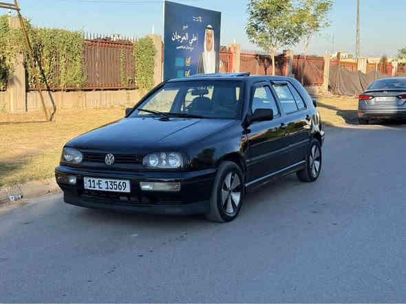 كولف موديل 1993 محرك 4 سلندر قبق ابيض البلاد
كير اوتوماتيك مصبوغه عام بلجديد بدون ضربه بدون خياس
محرك وكير مكفولات صدر امامي خلفي جديد تخم تاير جديد ،، تبريد ثلج ،، السياره جاهزه كلها ،، رقم بغداد الدولي سنويه وهزه جديده ،، المكان بغداد حي الجامعه
السعر 49 ورقه 
*********** بغداد
