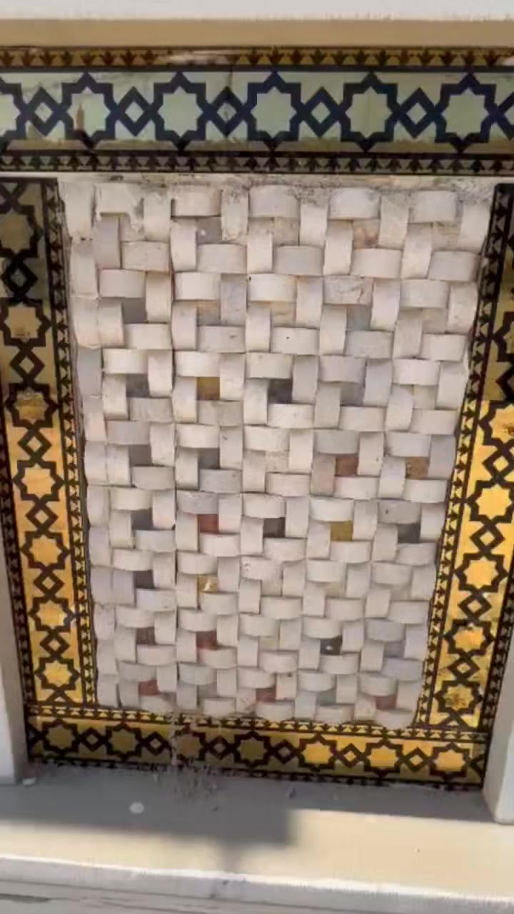 يوجد لدى مكتب النرجس للعقار مشتملات عدد 3 للبيع نقد، وقصد بناء جديد وشغل درجة اولى وخدمات كامله نقص بس تبليط العنوان مدينة الصدر الدسيم قرب حسينية شيخ وهاب للاستفسار مراجعة مكتب النرجس للعقار ***********
