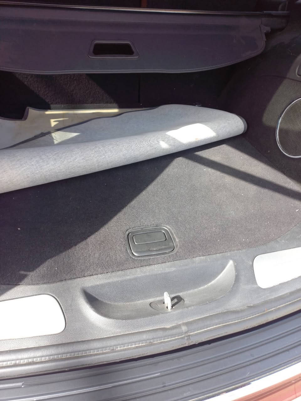 جيب سومت موديل ٢٠٢١ رقم بغدادباسمي هزه جديده وارد امريكي ضرر بنيد وجاملغ جاهزه.ومابيها اي نقص ماشيه ٥٠الف كم تحويل رقم انكليزي.موبايل ***********
