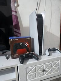 بلي 5 • نضيف • ٢ جويستك