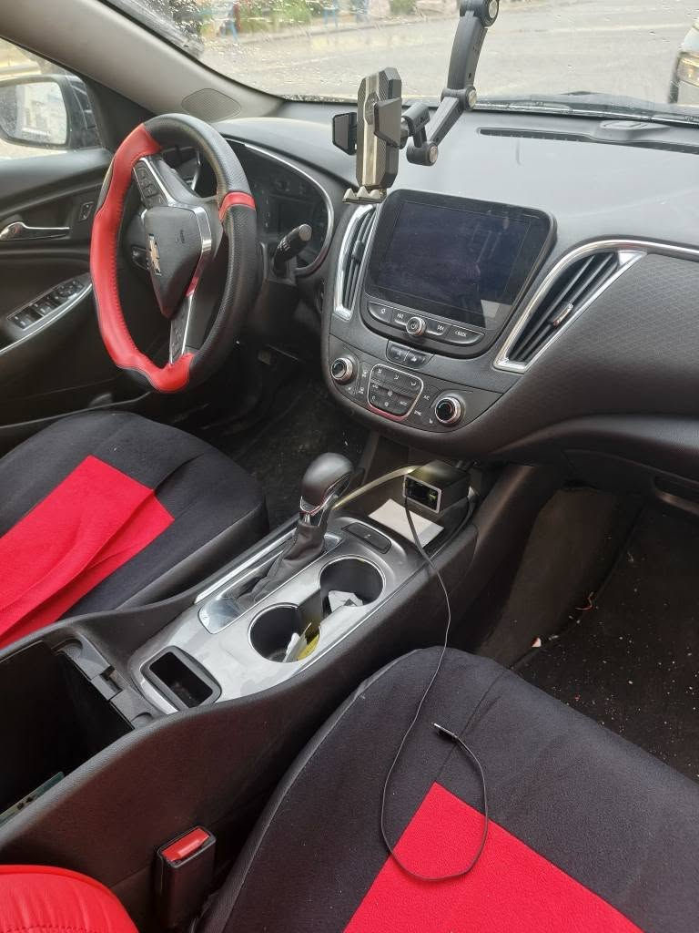 السلام عليكم ورحمة الله ماليبو 2021 
لون اسود 🖤
رقم أربيل 
فول مواصفات♟️
فتحة سقف تحكمات ستيرن 
  كير ومحرك مكفول 🎴
السيارة حادثها بنيد وجاملغ فقط كما موضح بالصورة 
تحويل بشرط 
مكاني أربيل كسنزان 
السعر  120$ أربيل, العراق


**إذا كنت صاحب هذا الإعلان وتريد حذفه لأي سبب، رجاءا أرسل رسالة إلى الدعم الفني**