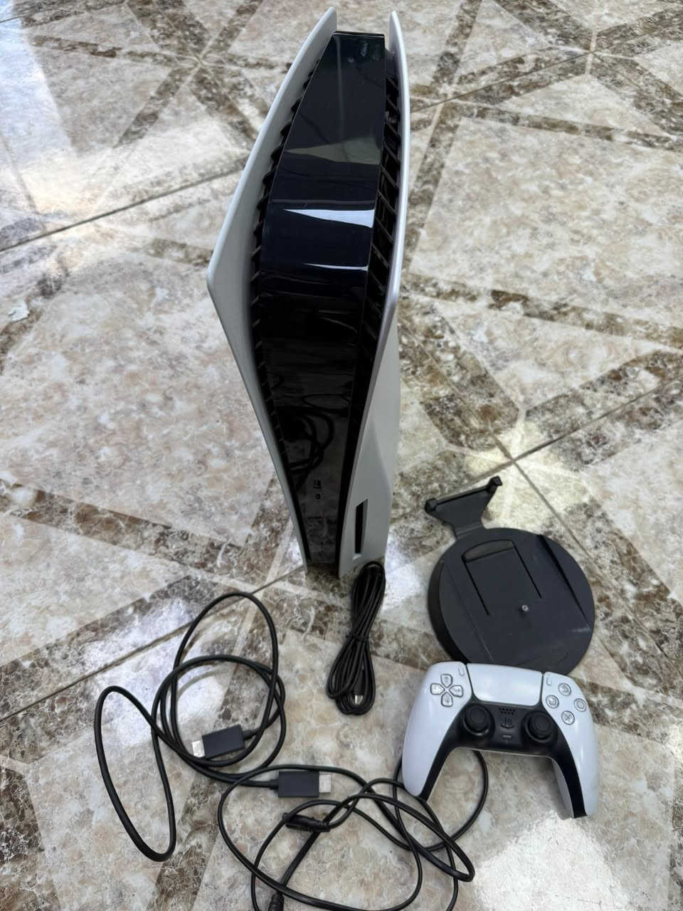 PS5 FAT
‎للبيع بلي فايف فات مفتوح مبدل فقط باور سبلاي . الجهاز مكفول من كل شي وشرط  مابي كلشي ونضيف حيل 
‎السعر 550 الف 
‎الموقع اربيل و متوفر توصيل كافة المحافضات


**إذا كنت صاحب هذا الإعلان وتريد حذفه لأي سبب، رجاءا أرسل رسالة إلى الدعم الفني**