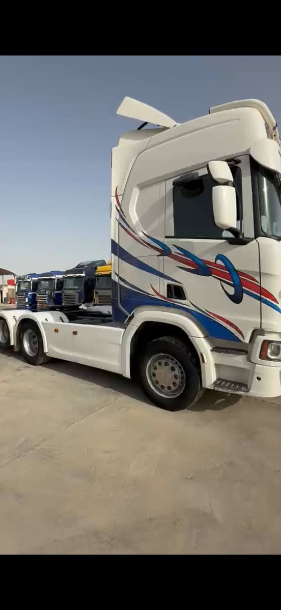 سلام عليكم سكانيا مديل 2018 فول مواصفات سحال خلفي مزوج باج بطن ثلاجه محرك R500 سوبر عادي السياره جديده وجاهزه هزه وفحص جديد  السعر 540 الاستفسار ***********
