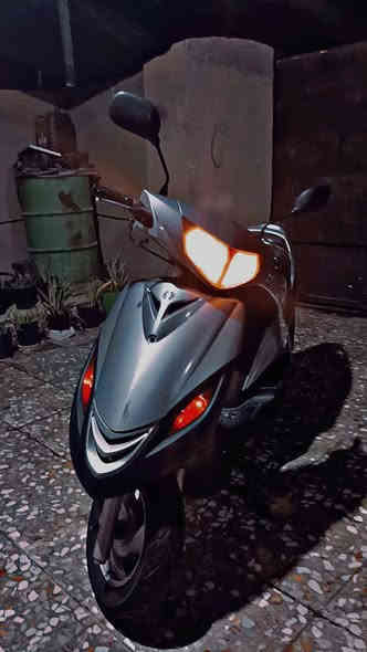 سلام عليكم 
ماكس ثعلب للبيع
مكفوله كفاله عامه
اشاير يمنه يسره. دبل اشاره شغال 
لايت عالي ناصي شغال
هورن شغال
هندر سلف نكره بأي وقت 
عداد سرعه عداد بانزين شغال 
مكينه ممفتوح بلاديه 
كفرات ختم واحد ويه رقم شاصي
سوادات ملاح ختم
تخم تاير خلفي امامي رياضي جديد اصلي
نقوصاتها فقط بنز خلفي 
سعره 550 وبي مجال ل شراي 
ل مو شراي ليراسلني لاتكسر ب سعره لاتحكم من صور تجي تفحص جيب وياك فيتر يفحصه 
متواجد ماسنجر 
واتس ***********
