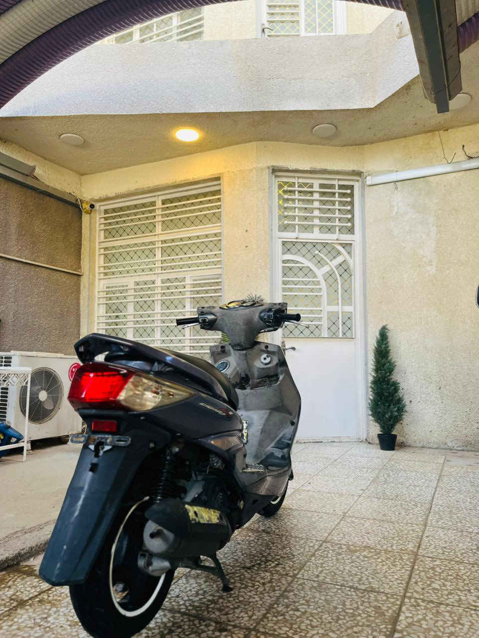 السلام عليكم دراجة سكنس فحل  للبيع
الدراجه مال رمبة صار شهرين جايبها. دراجة نظيفة جداً ومابيها اي نقص. دراجة كابريتر لون فيلي. مكينه نظيفة ممفتوحة. شعلة ومعدل. نكره سلف وهندر
مكاني بغداد الحسينية مال الراشدية

السعر خاص


**إذا كنت صاحب هذا الإعلان وتريد حذفه لأي سبب، رجاءا أرسل رسالة إلى الدعم الفني**