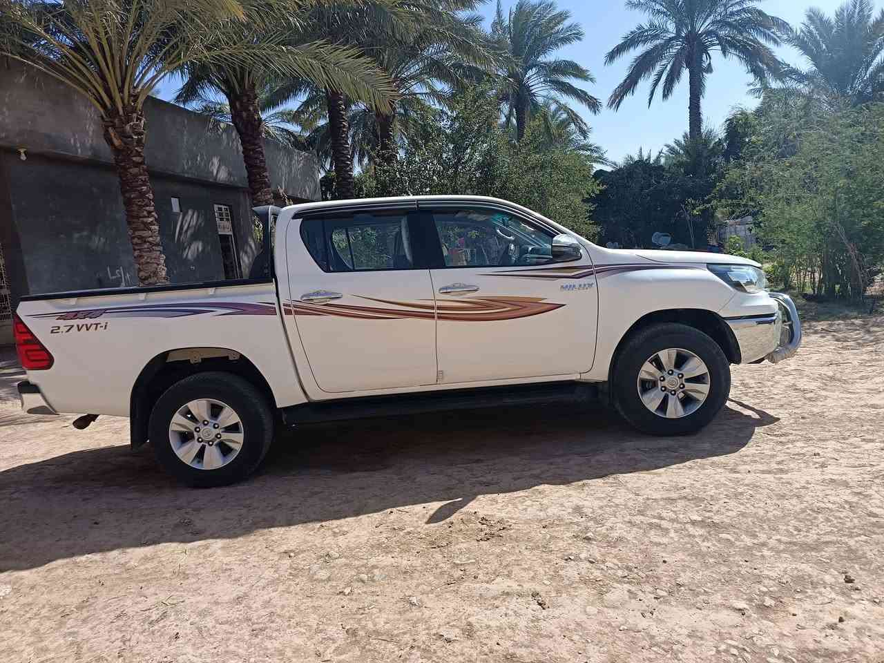 للبيع سيارة اوتوماتيك فور ويل 2018مكفولة كفالة عامةماشية75
السعر 258 وبيها مجال قليل الرقم ***********
